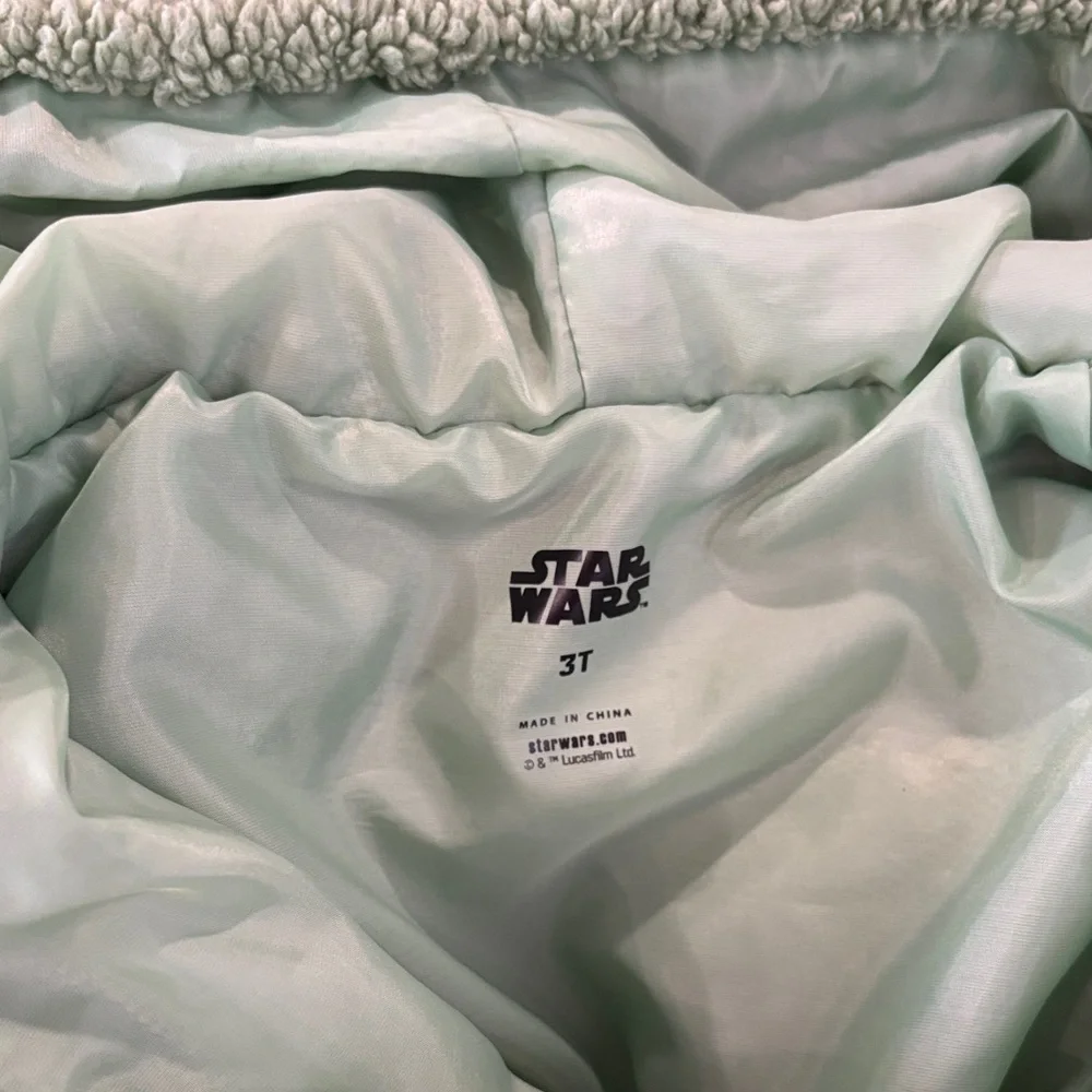Cute Star Wars Mint Green Sherpa Jacket - Picture 2 of 3